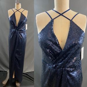 GORGEOUS HALSTON HERITAGE GOWN
